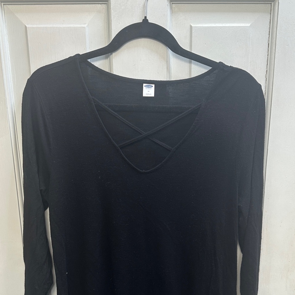 Old Navy Black Long Sleeve Crisscross Top Size Medium